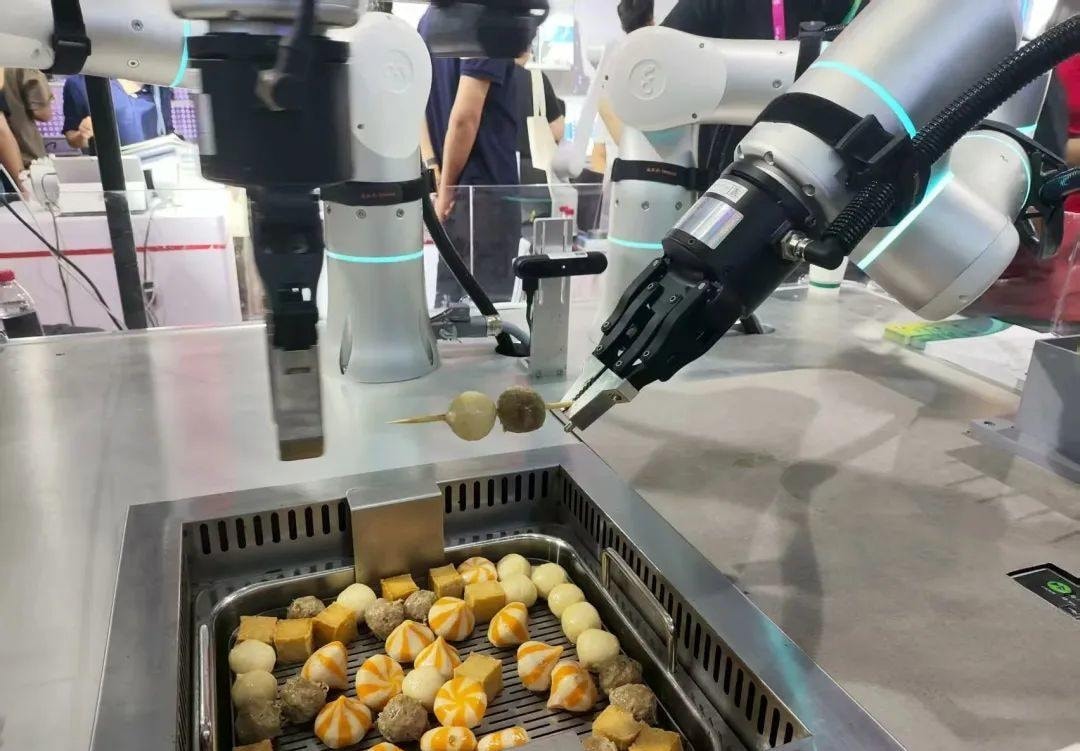Explore the World Robot Conference Without the Crowds — figure 18